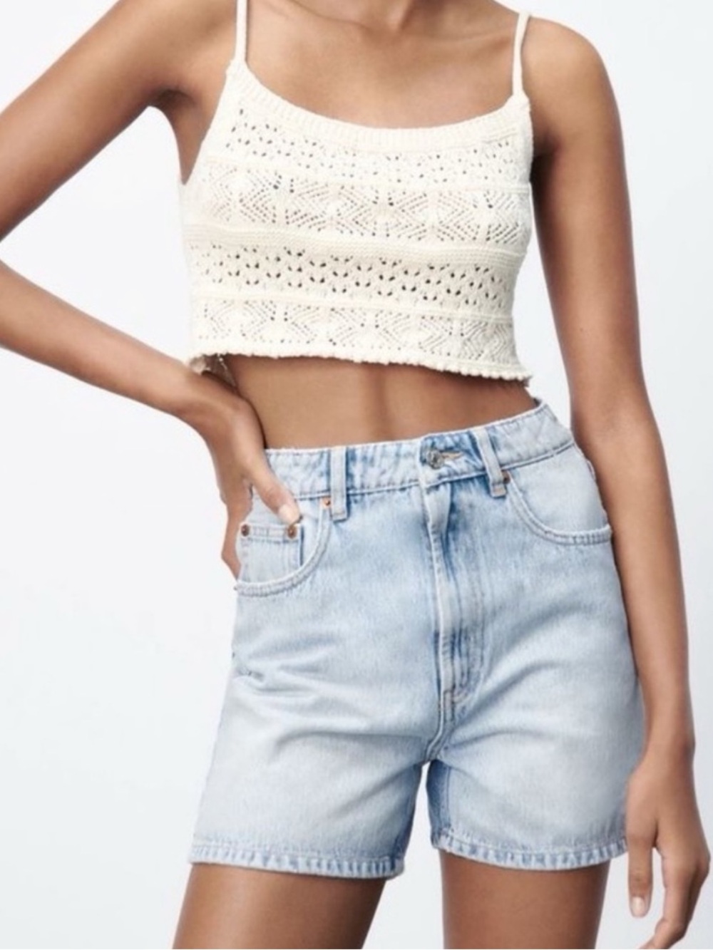 Zara Mom Fit High Rise Light Wash Denim Jean Shorts 2